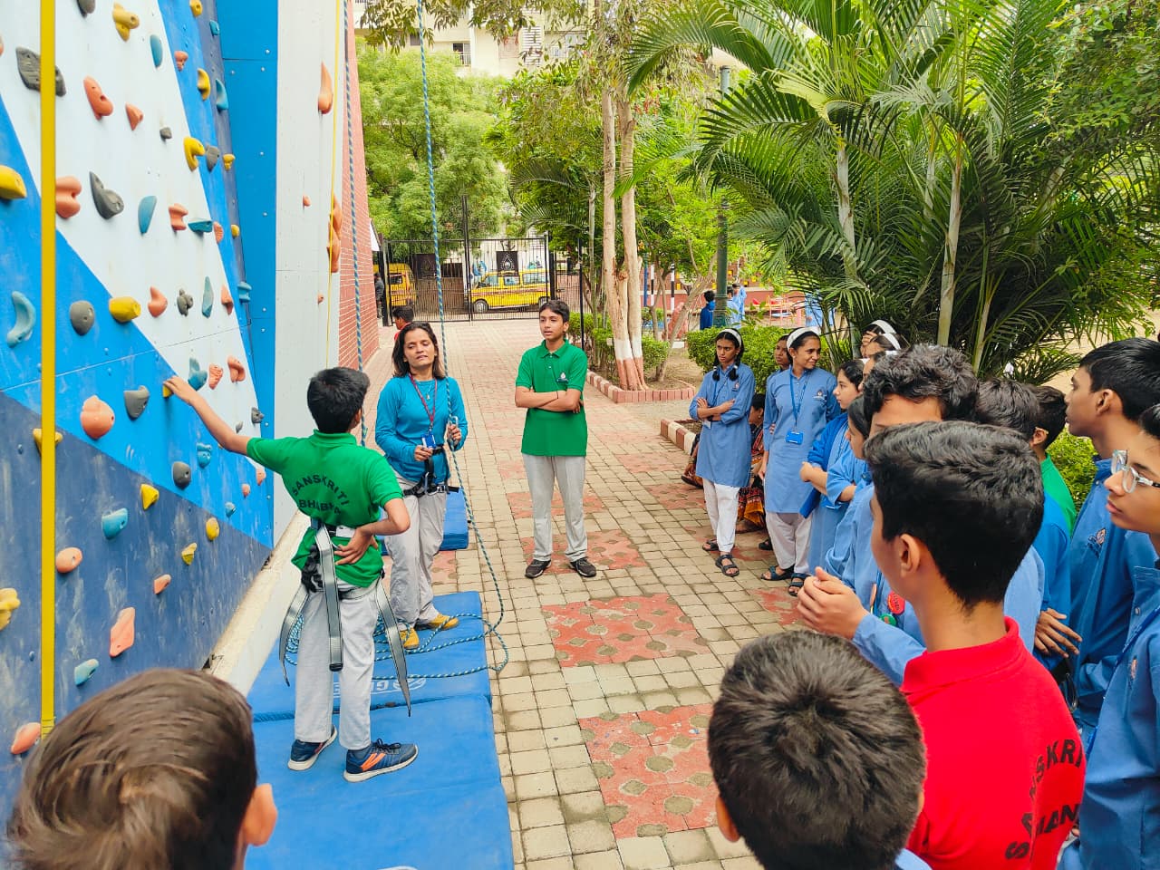 Sanskriti School