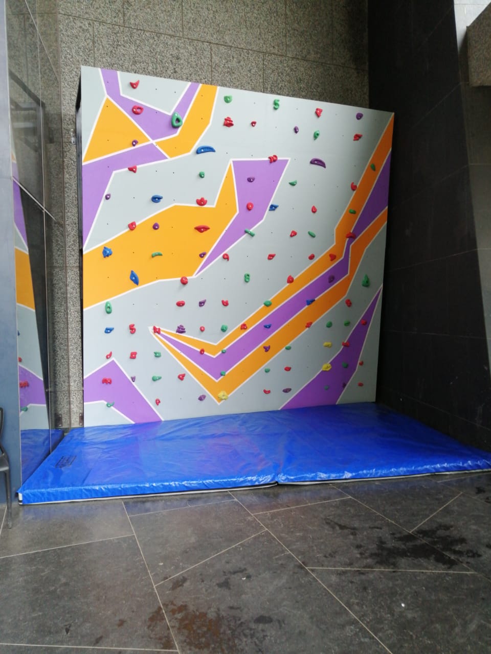 Ileseum Clubs, Baner,Pune